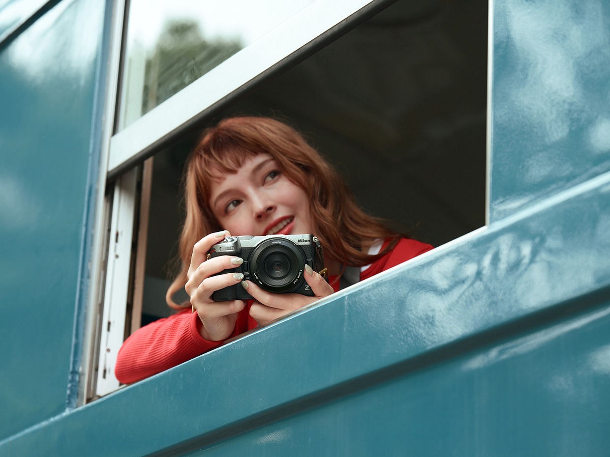 Paparan Nikon Z5IIC dan kawalan kameranya
