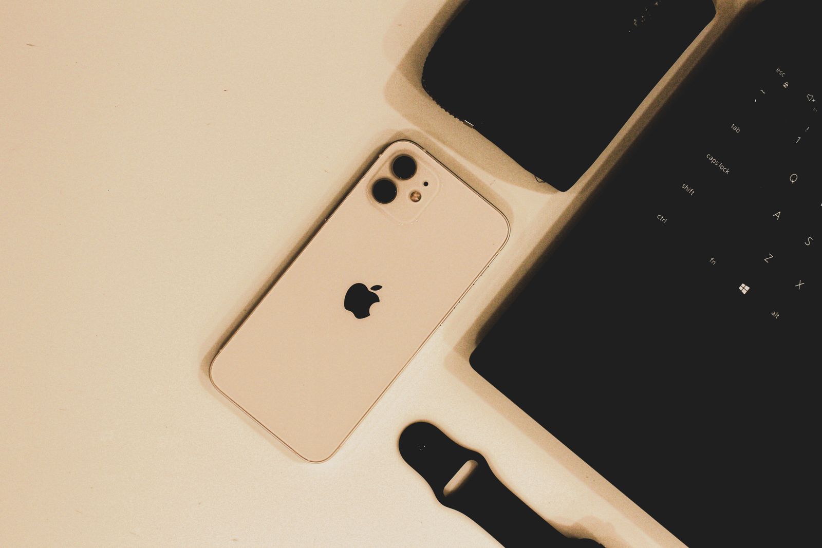 Cara Mencuba iOS Beta: Sandaran dan Kembali ke Versi Stabil