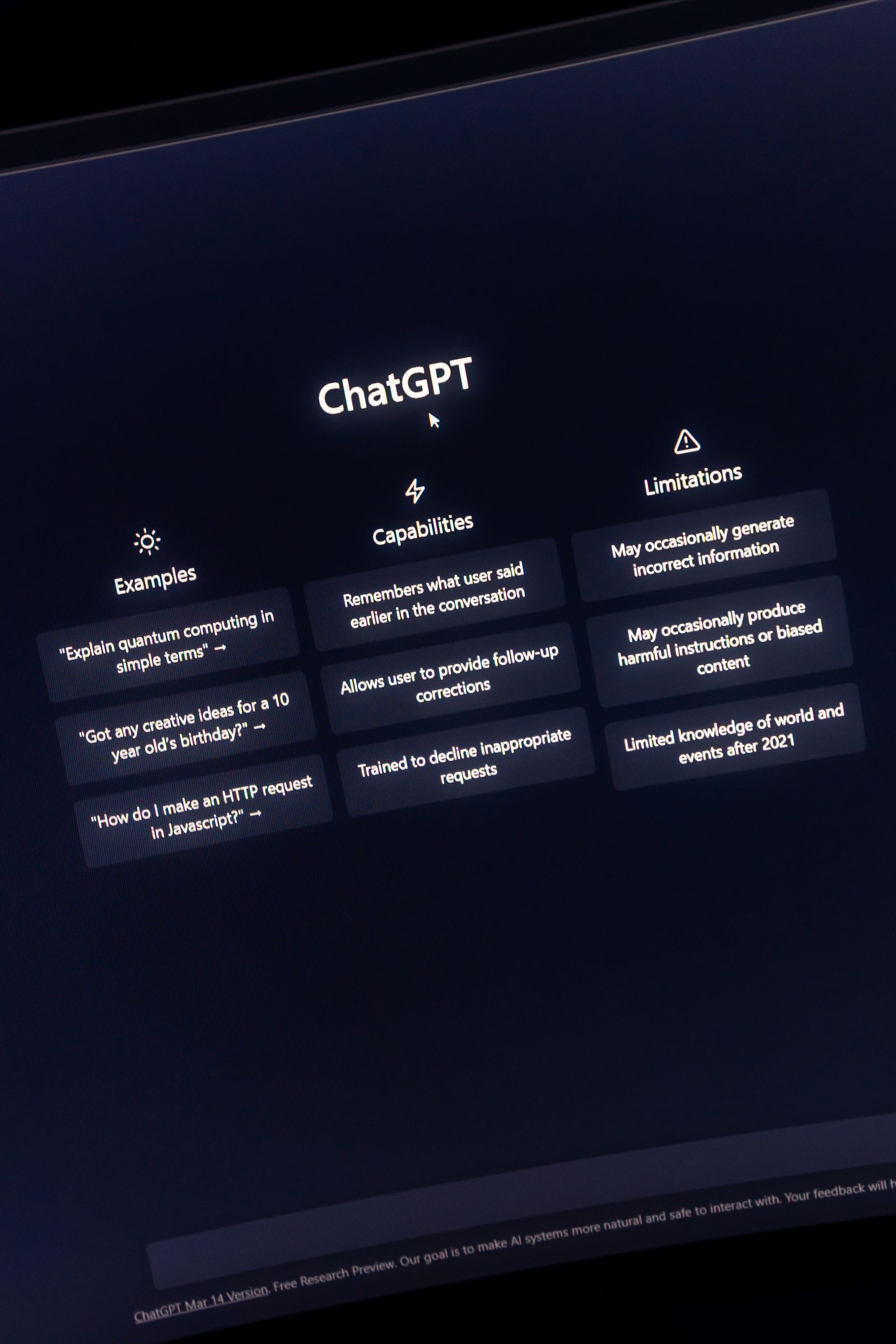 Paparan ChatGPT pada komputer