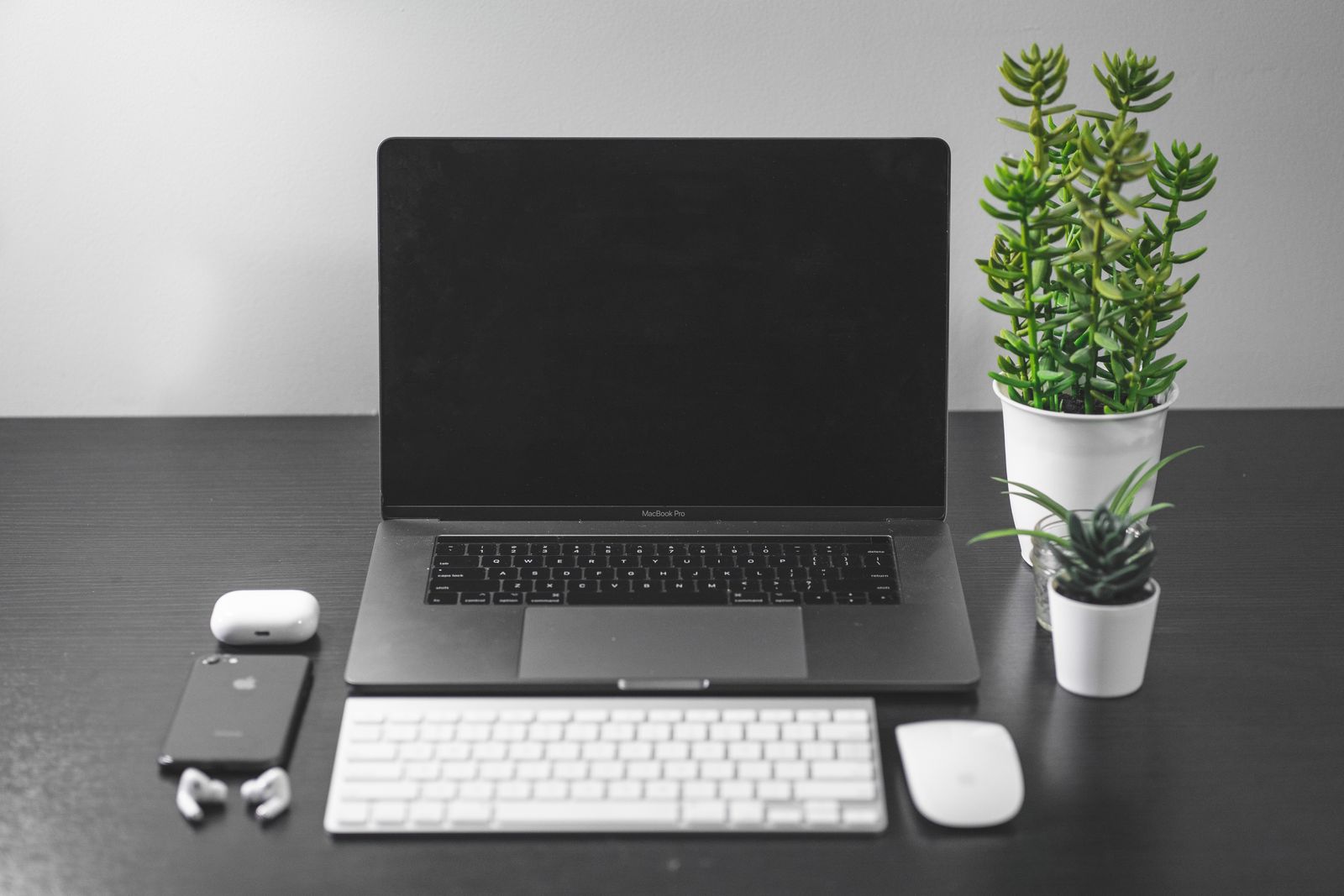 Sebelum Membeli MacBook: Semak Unit Terpakai dan Kos Sebenar