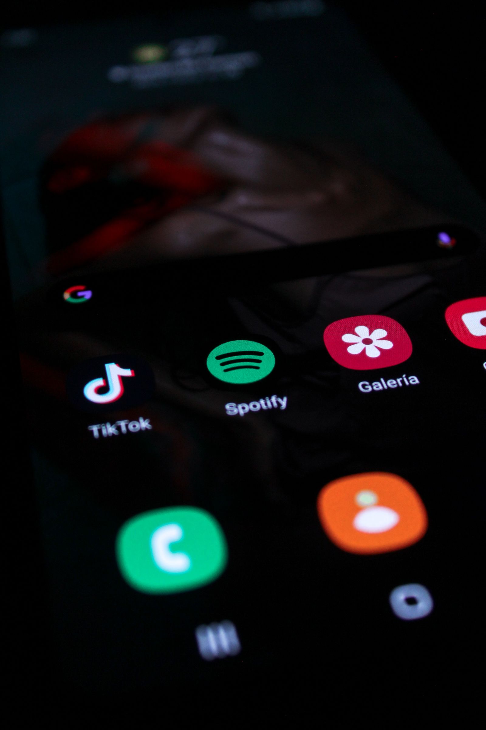 Aplikasi pada skrin telefon Android