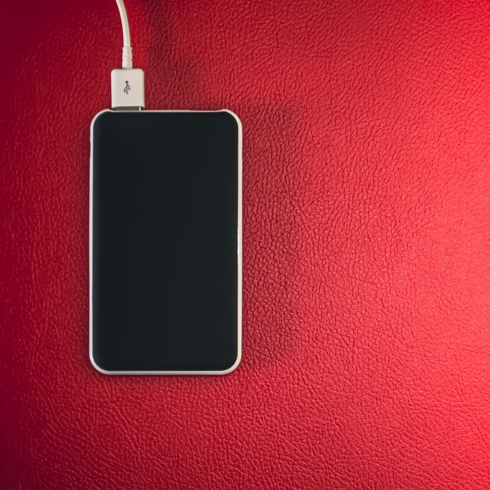 Telefon Tidak Mengecas: Cara Memeriksa Kabel, Pengecas dan Port